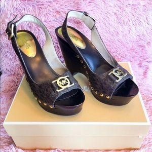 Michael Kors “Charm Sling” MK Mini Logo heels